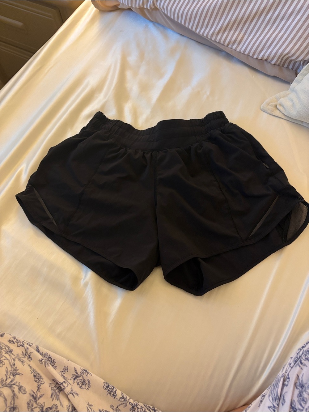 Lululemon Black Women's Athletic Shorts - Lightweight Running Shorts